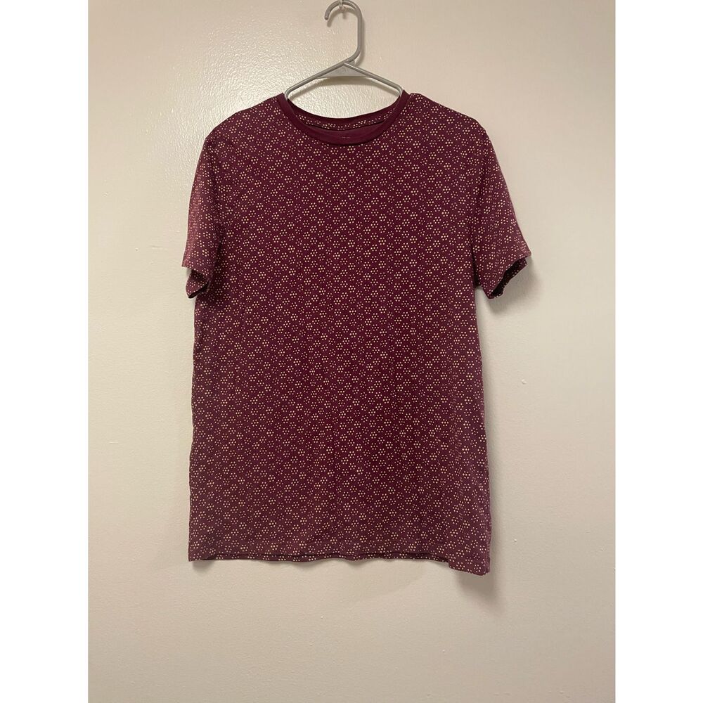 Goodfellow & Co Size M Basic Flower Pattern Shirt Maroon